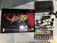 Street Fighter 4 20th Anniversary MadCatz Fightstick