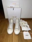 Vita Dior Walk'n'Dior sneakers i storlek 39,5 