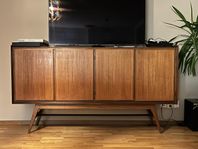 Sideboard i teak