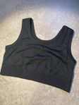 (Nr 330) Svart sport BH fr H&M till dam. Stl L.