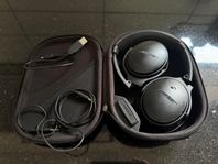 Bose Hörlurar QC35