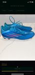 Adidas Speedflow St. 39 i mycket gott skick.