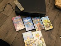 Panasonic VHS spelare med 6 filmer 