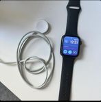 Apple Watch SE GPS + Cellular (Gen 1)