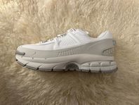 Nike Zoom Vomero Roam - EU 39-46