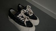 Thesupermade Star Patch Embroidered Canvas Shoes