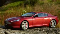 Aston Martin DB9 1/18 i perfekt nyskick & 5 andra fina bilar