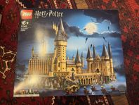 Harry Potter Lego Hogwarts Castle 71043 NEW never opened