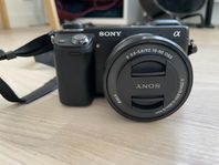 Sony NEX 6 E-mount digitalkamera inkl kameraväska från KAT