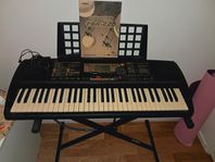 Yamaha piano 