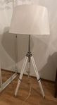 Tripod golvlampa