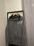 Grå Emporio Armani (EA7) hoodie