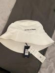  Tommy Hilfiger Bucket hat 