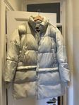 UGG Puffer Coat L