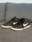 Vinterskor fordrade sneakers Nike storlek 38.5 