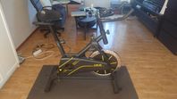 Spinningcykel Titan Life S Line 480