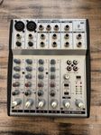 Mixerbord - Behringer Eurorack UB802