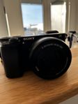 Sony Alpha A6300 till salu – Perfekt för foto och video!