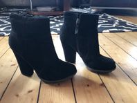 Boots svart mocka