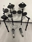 Digitalt trumset Alesis 