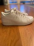 Nike Sneakers Court Royale 2, vita, stl 42