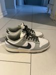 Nike Dunks