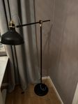 Ikea golvlampa (svart)