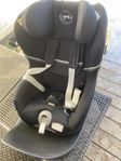 Cybex Sirona SX2 i-size med bas