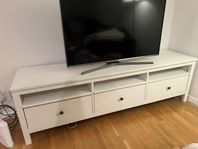 Hemnes tvbänk 