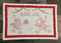 Äldre handbroderad julbonad - God Jul