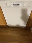 Miele G6517 SGU XXL Diskmaskin med belysning 