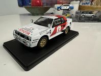 Toyota Celica Twin CAM Turbo Waldegård skala 1:24.