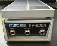 Boss FV-500H volym pedal för gitarr och bas (nyskick)