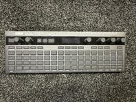 Sequencer. Korg SQ-64