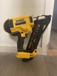 Dewalt DCN 693N