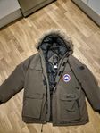 Canada goose style 4565MR S