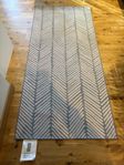 IKEA Omtänksam matta, kort, 90x200 cm; rug, short