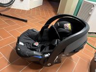 Babyskydd BeSafe iZi Go med dubbla Isofix baser