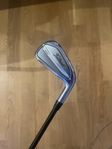 Titleist T200 UT 3