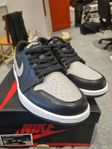 Nike Air Jordan 1 Low OG Shadow 