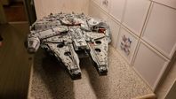 Lego millenium falcon 75192 