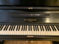 Piano Svenska Pianofabriken