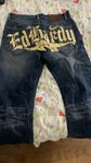 Jeans Ed Hardy, Stone Island, True Religion