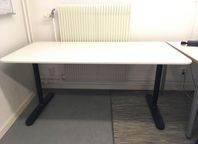 Skrivbord ”Bekant” IKEA 