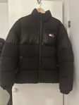 Svart Puffer Jacket Tommy Hilfiger