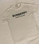 Burberry LONDON ENGLAND T-shirt