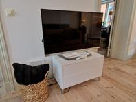 LG 42 tum TV med TV-bänk