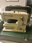 Bernina Record 730