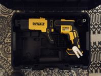 DeWalt DCF620D2K Automatskruvdragare 18V XR (2x2,0ah)