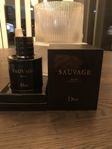 Dior Sauvage elixir och Blue de Chanel paket